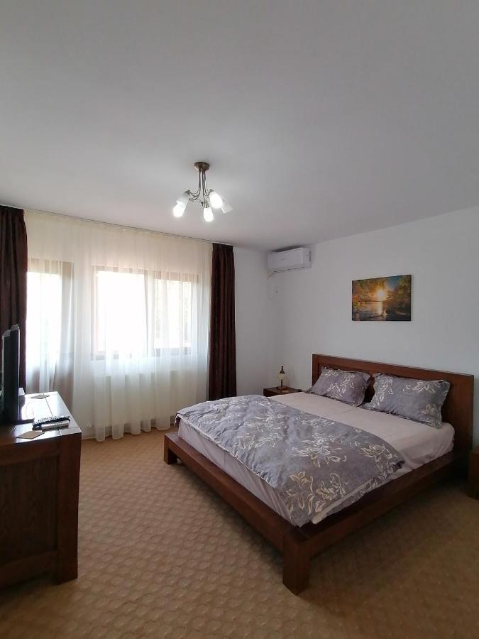 Casa Carp Calarasi 호텔 외부 사진